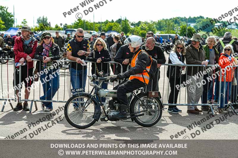 Vintage motorcycle club;eventdigitalimages;no limits trackdays;peter wileman photography;vintage motocycles;vmcc banbury run photographs